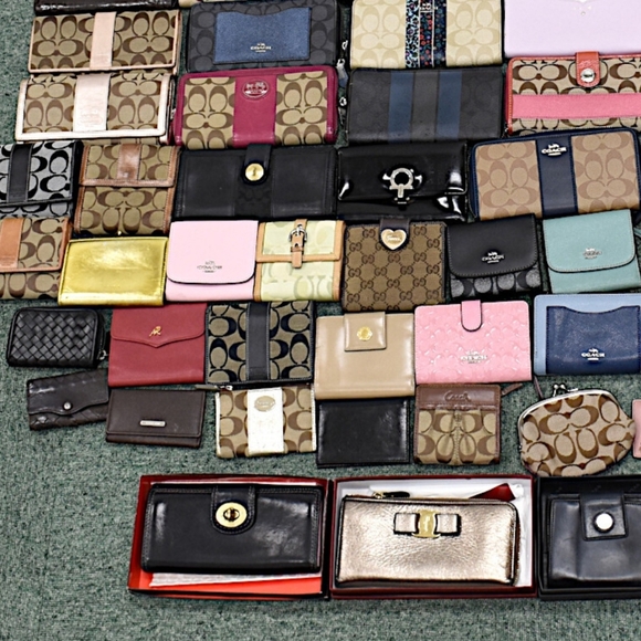 FLYER CREATED FOR A POSH SHOW - Picture 4 of 10